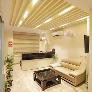 https://hotel-goodluck-house-near-delhi-airport.top-gurgaonhotels.com